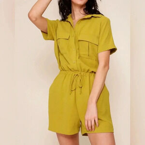 Desiree Romper Sz Med, NWT, green